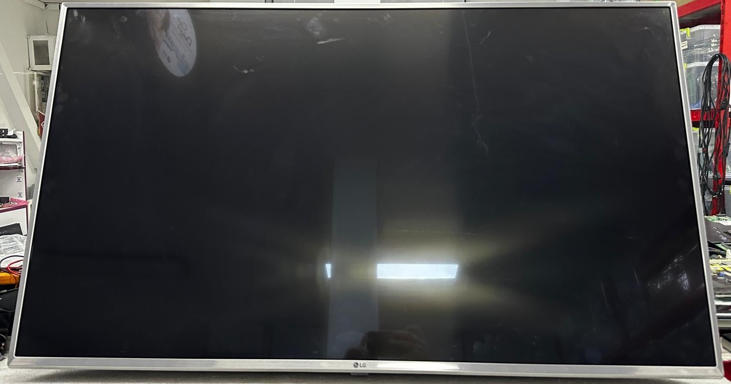 LG 49UJ651v Serisi Mavi Ekran Sorunu ve LED Bar Değişimi